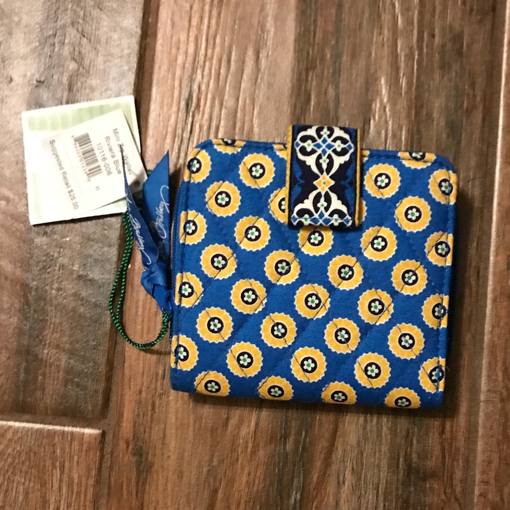 NWT Vera Bradley mini zip wallet “Riviera Blue”